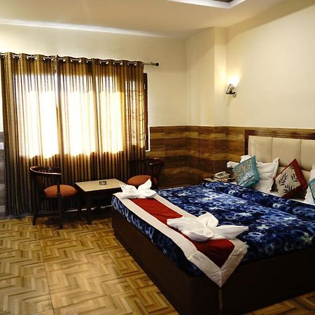 Hotel Vishnu Inn Dehradun Exterior photo